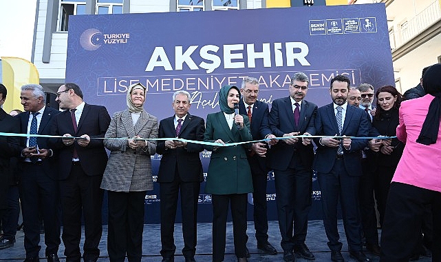 Akşehir Lise Medeniyet Akademisi Bakan Göktaş’ın Katılımıyla Açıldı