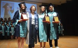 EÜ’de 119 çiçeği burnunda eczacı sektöre uğurlandı