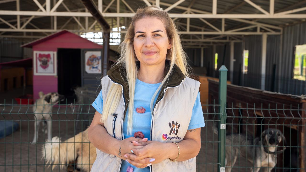 Hayvanseverlerden toplanan 18 milyon lirayı şahsi hesaplarına aktarmışlar